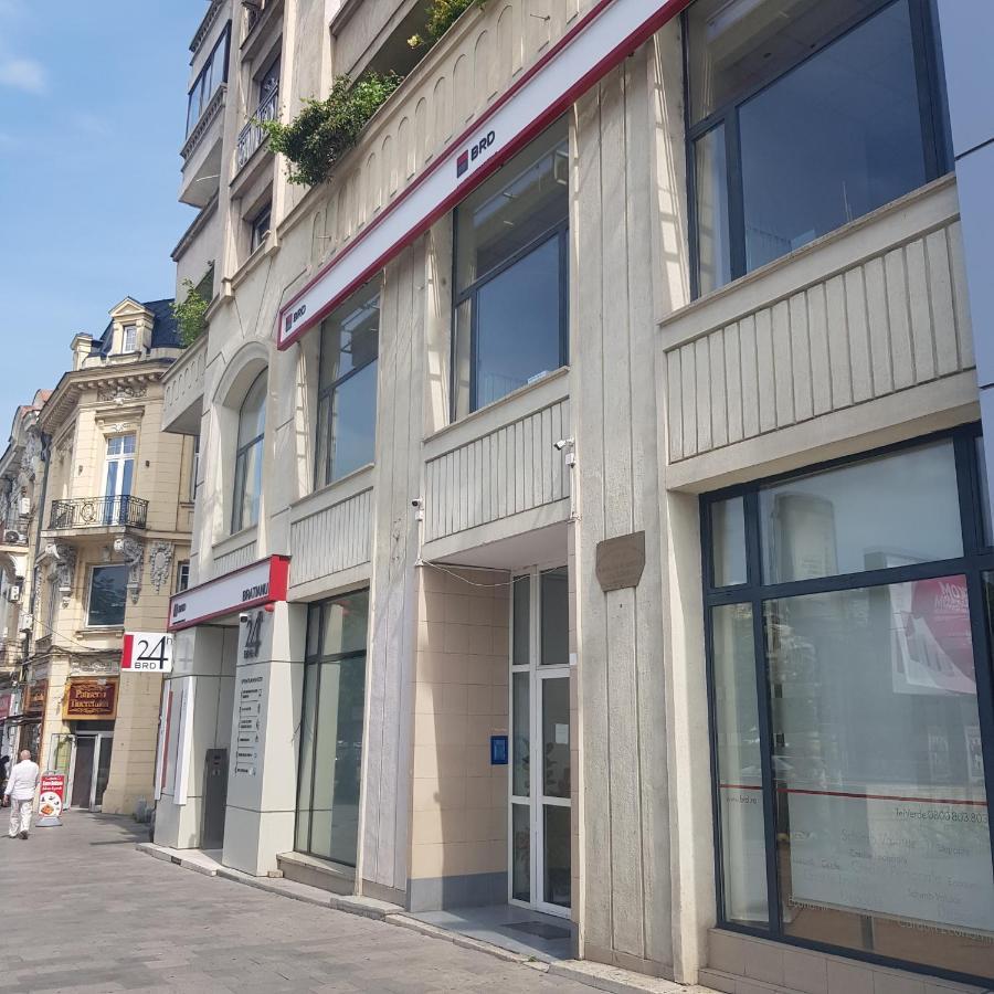 Ultracentral Bucharest Apartment Buitenkant foto