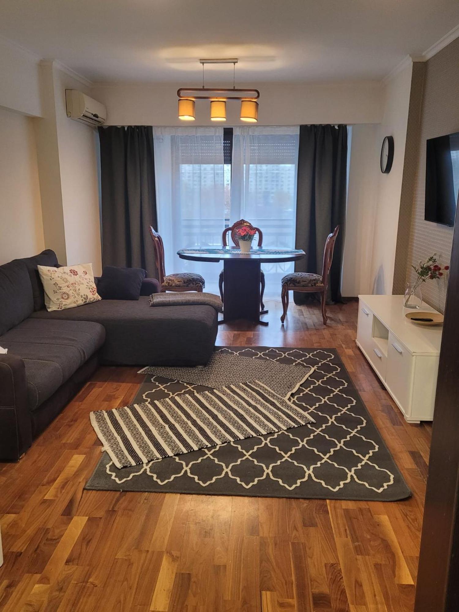 Ultracentral Bucharest Apartment Buitenkant foto